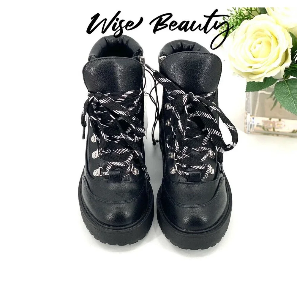 NEW Women's Lizbeth Hiking Boots Size 5 Shoe Black Universal Thread - Picture 5 of 7